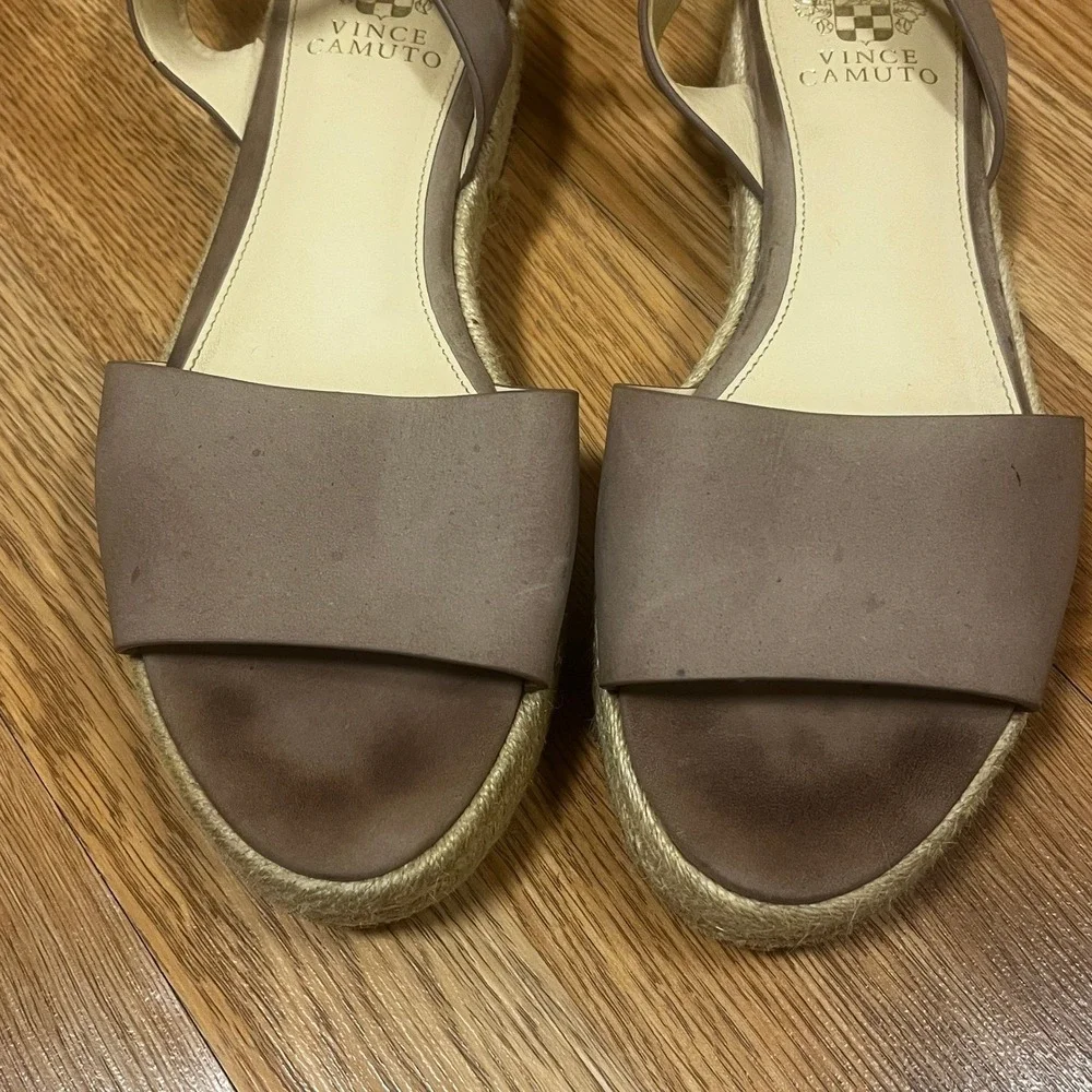 Vince Camuto vince camuto